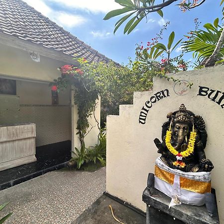 Unicorn Bungalow Batununggul Exterior foto