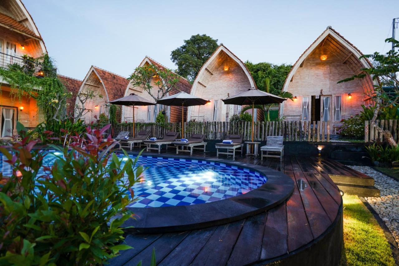 Unicorn Bungalow Batununggul Exterior foto
