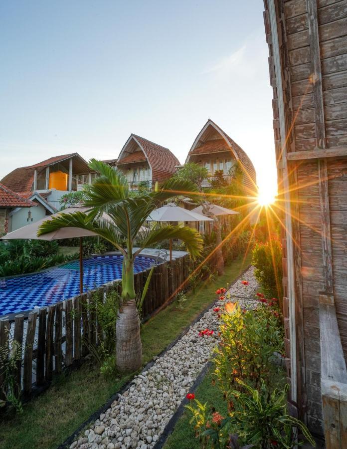 Unicorn Bungalow Batununggul Exterior foto